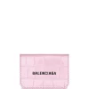 ( Nouvelle Collection ) Balenciaga 5660 PINK/L BLACK Petit Portefeuille Cash à Effet Peau De Crocodile Femme 2 ( Nouvelle Collection ) Balenciaga 5660 PINK/L BLACK Petit Portefeuille Cash à Effet Peau De Crocodile Femme -Vente magasin Balenciaga 15920560 32884015 600
