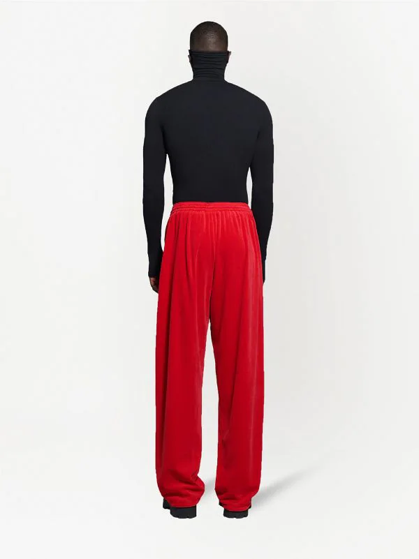( Positively Conscious ) Balenciaga Pantalon De Jogging Ample En Velours 6131 TANGO RED 5 ( Positively Conscious ) Balenciaga Pantalon De Jogging Ample En Velours 6131 TANGO RED – Image 3