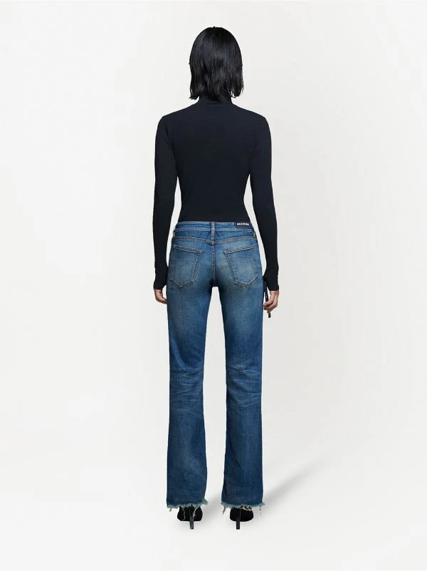 ( Positively Conscious ) Balenciaga Jean évasé à Effet Délavé Femme 5 ( Positively Conscious ) Balenciaga Jean évasé à Effet Délavé Femme – Image 3