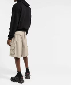 ( Positively Conscious ) Balenciaga Short à Poches Cargo Homme -Vente magasin Balenciaga 16905804 89d4d8ee 9072 47b6 be05 acdf687f4eaa 600