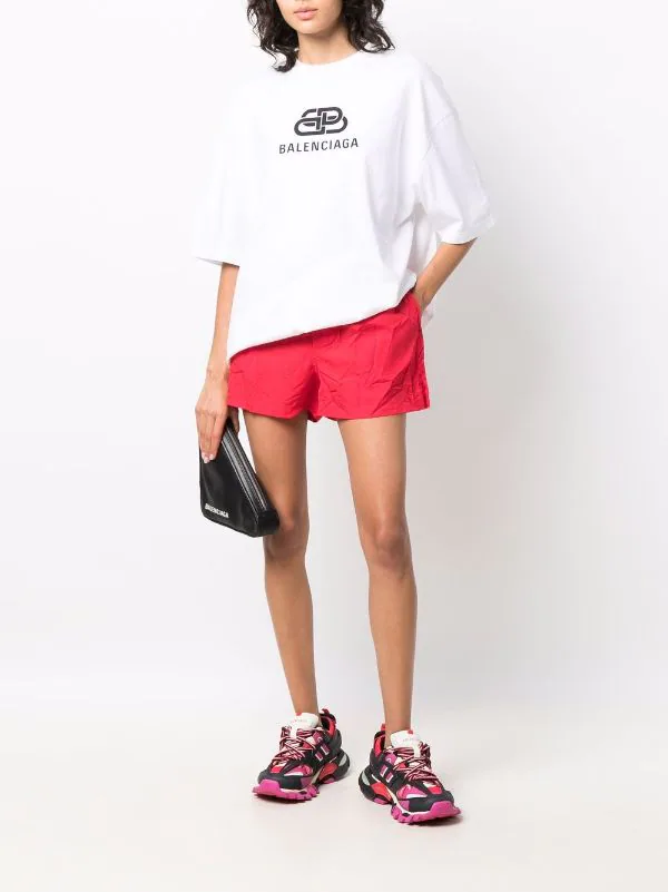( Positively Conscious ) Balenciaga 6400 RED Short à Patch Logo Femme 4 ( Positively Conscious ) Balenciaga 6400 RED Short à Patch Logo Femme – Image 2