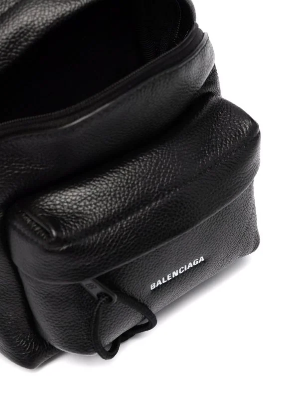 ( Nouvelle Collection ) Balenciaga Mini Sac à Dos à Logo Imprimé Homme 7 ( Nouvelle Collection ) Balenciaga Mini Sac à Dos à Logo Imprimé Homme – Image 5