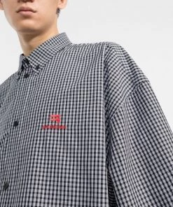 ( Positively Conscious ) Balenciaga Chemise Sporty B à Manches Longues Homme -Vente magasin Balenciaga 17334534 c2ebf896 6625 476b 9615 1fe7a4d664f6 600