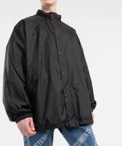 ( Positively Conscious ) Balenciaga 0100 BLACK W Imperméable à Logo Imprimé Homme -Vente magasin Balenciaga 17334593 89af1690 a58b 4db8 9d9d b92534e09e1d 600