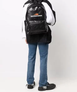 ( Positively Conscious ) Balenciaga 1077 BLACK/ L CNY Sac à Dos En Cuir à Logo Imprimé Homme -Vente magasin Balenciaga 17335889 36841711 600