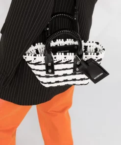 ( Positively Conscious ) Balenciaga Sac Cabas Bistro Basket XXS Femme -Vente magasin Balenciaga 17337105 8f3b4579 92e4 4ee6 9f7c ba7255abbf3d 600