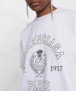 ( Positively Conscious ) Balenciaga T-shirt College 1917 9012 DIRTY WHITE -Vente magasin Balenciaga 17729817 39602981 600